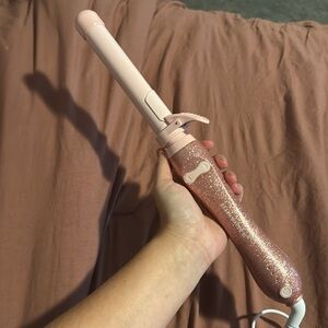 beachwaver b1 rotating curling iron